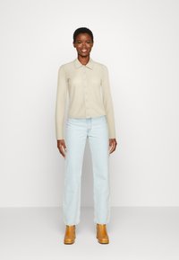 Lindex ARIELLA  - Blusa com botões - light dusty beige