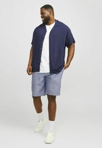 Jack & Jones N/A - Rövidnadrágok - faded denim