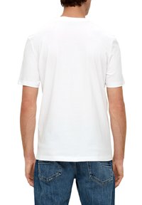 s.Oliver T-shirt basique - weiß
