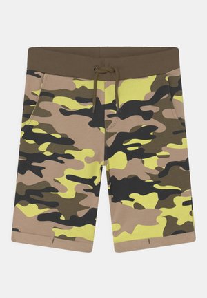 NKMVERMO - Shorts - olive night
