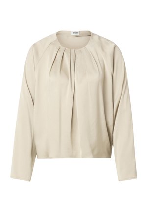 Blusa beige a manica lunga con scollo rotondo e pieghe frontali, realizzata in tessuto liscio e leggero, senza bottoni visibili o decorazioni.