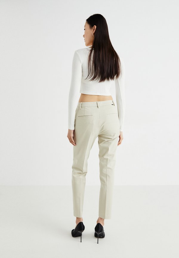 COLLINS TROUSER SCULPT - Trousers - sahara khaki4