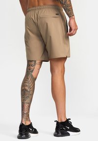 RVCA SPORT YOGGER 17- PERFORMANCE - Korte sportsbukser - dkh
