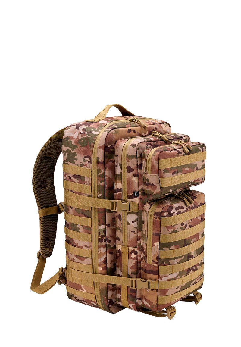 Tarnfarbenes Rucksack mit mehreren Fächern, sandfarbenen Riemen und strukturiertem Netzpolster auf der Rückseite. Mit Reißverschlüssen und verstellbaren Schnallen ausgestattet.