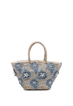 Gevlochten strooien tas met afgeronde handvatten, versierd met blauwe bloemrijke kantapplicaties en parelmoer kraalcentra.