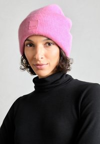 Neizvēlēts, light pink melange