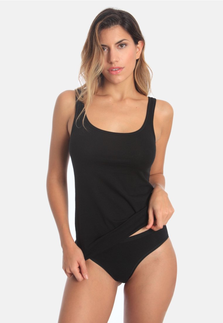 Black tank top with a scooped neckline, made from smooth fabric. Features wide straps and a fitted design for comfort and style.