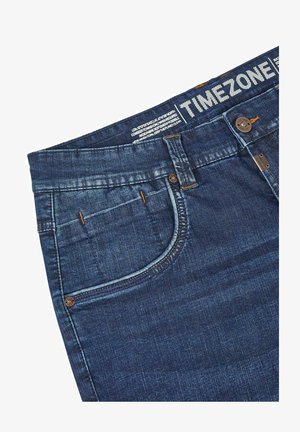 TIMEZONE, STEVIETZ - Jeans Shorts - dark rough navy wash