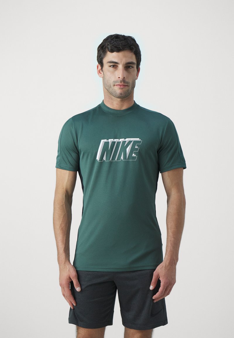 Nike Performance ACADEMY 23 TOP GX H - Camiseta deportiva - vintage green/black/white