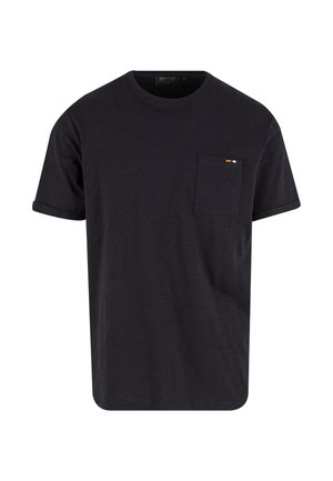T-shirt noir à manches courtes en coton, avec une coupe décontractée. Il présente une poche sur la poitrine et des accents de couleur subtils sur la poche.
