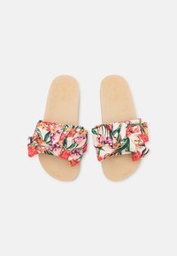 Květinové skluzné sandály s krémovým základem, obohacené o velkou mašličku. Vložka je hnědá s texturovaným vzorem.
