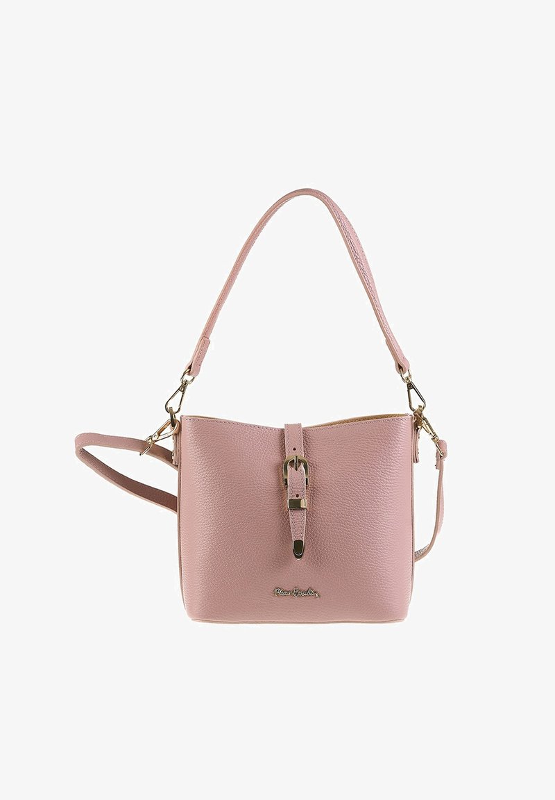 Roze leren handtas met een gestructureerde vorm, verstelbare schouderband en een decoratieve gespdetail aan de voorkant. Hardware in goudkleur.