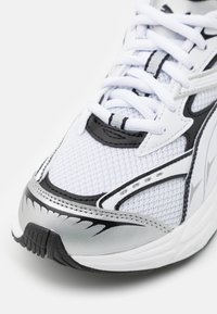 Puma Sneakers - feather gray/black