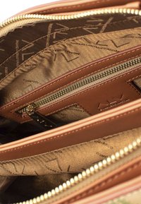 ALV by Alviero Martini Bolso de mano - safari