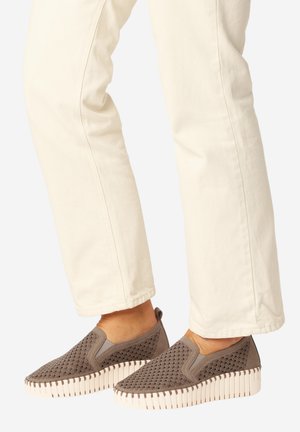 Zapatos de plataforma - pearled ivory