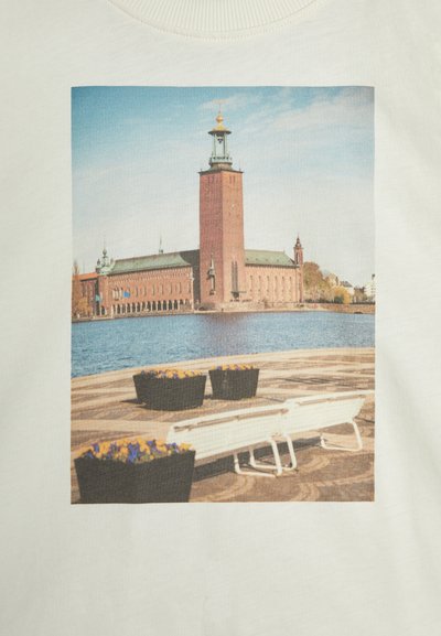 Main image 3, Enlarge