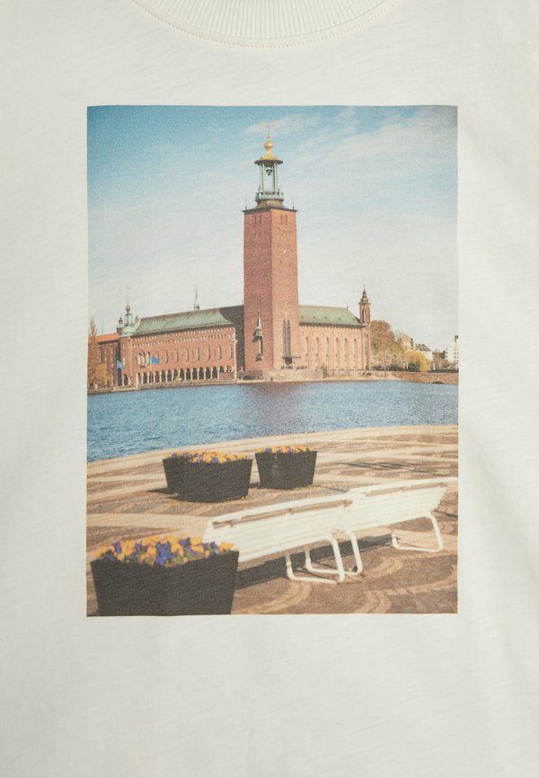 CITY HALL TEE UNISEX - Print T-shirt2