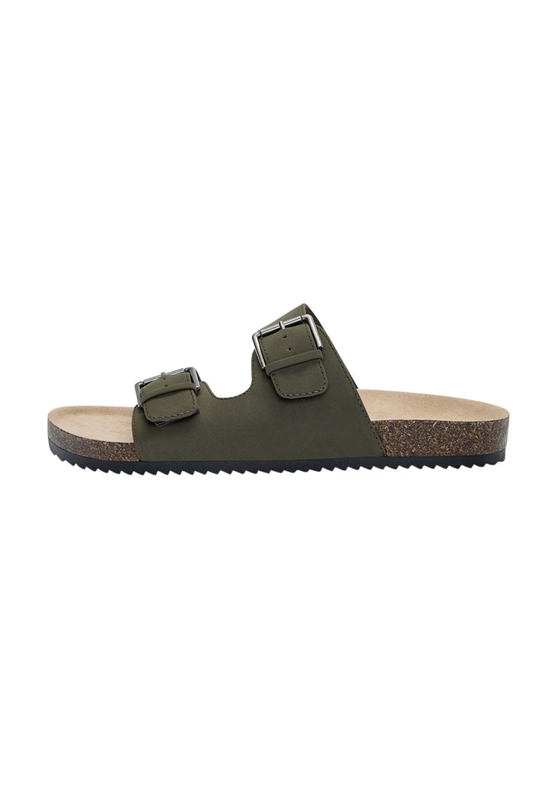Sandali in pelle verde con due fibbie regolabili, soletta in sughero e suola in gomma nera texturizzata. Design open-toe e profilo piatto.