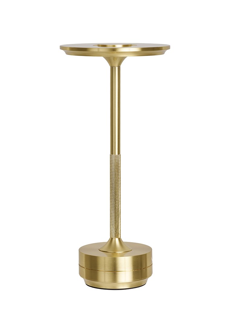 Goldener Beistelltisch mit runder Oberfläche, schlankem Fuß und strukturiertem Griff. Der Fuß ist rund und stabil und verfügt über eine glatte Metalloberfläche.