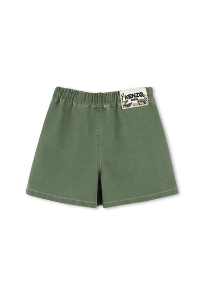 Shorts en denim verts avec une taille élastique et une étiquette Kenzo Paris au dos. Présentent des lignes épurées et des détails de couture minimalistes.