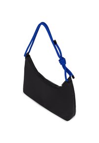 Fekete nylon válltáska háromszög alakban, kék zsinór vállpánttal és felső cipzáras záródással. Simás textúrájú, minimális díszítéssel.