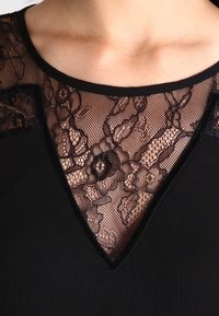 Vero Moda Denní šaty - black