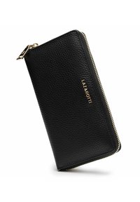 Cartera de cuero negro con un acabado texturizado, cremallera y herrajes dorados, con el logotipo de la marca en relieve en el frente.