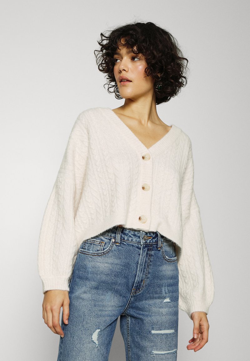 EDITED ETTA CARDIGAN - Casaco de malha - beige