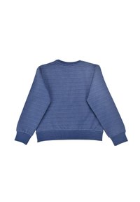 Dunkelblauer Pullover mit gerippten Bündchen und Halsausschnitt, der ein strukturiertes horizontales Streifenmuster auf dem Rücken aufweist.