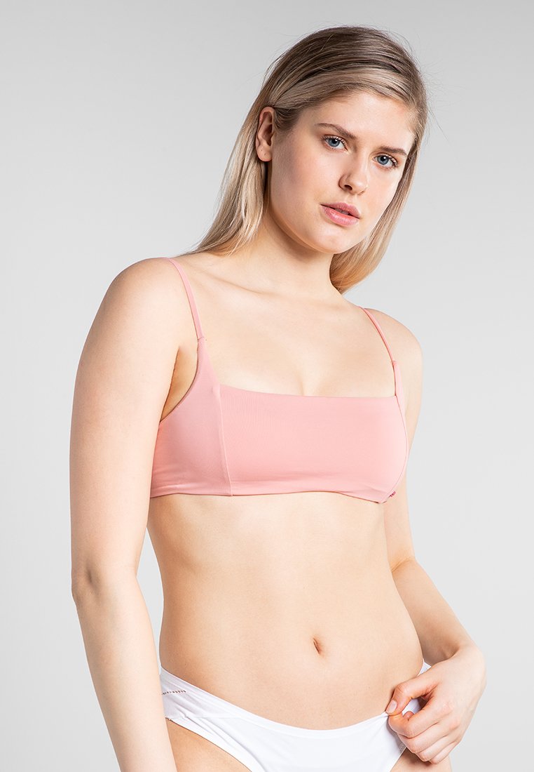 Sutien costum de baie din două piese