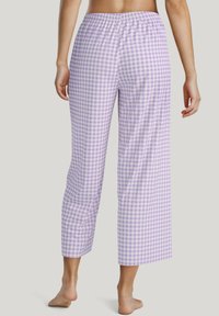 Paarse geruite pyjamabroek met een elastische tailleband, een relaxte pasvorm en een cropped lengte, gemaakt van zachte stof.