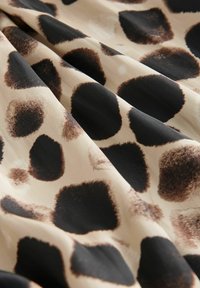 Next GLOSSY PRINTED - Jupe plissée - gold