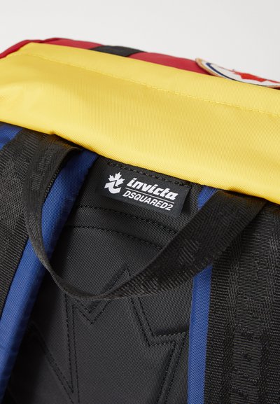 Dsquared2 INVICTA X DSQUARED2 UNISEX - Cartable d'école - red/tobacco/yellow