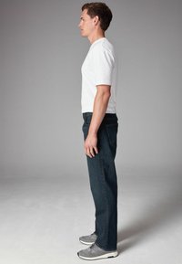Next STRETCH - Vaqueros rectos - blue dark washed
