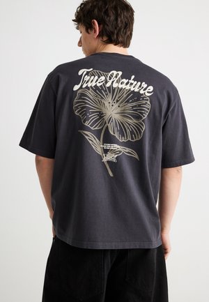 HALF SLEEVE TEE - Camiseta estampada - phantom