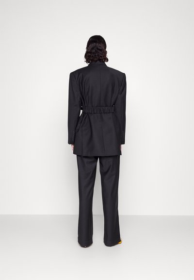 Materiel MENSWEAR BELTED - Žakete - black