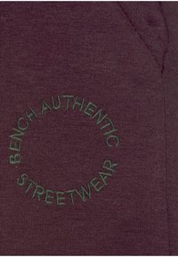 Bench LOUNGE  - Jogginghose - weinrot