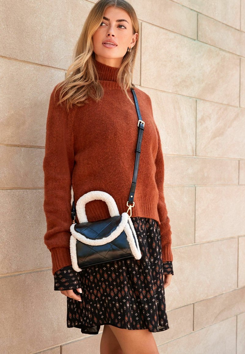 Next QUILTED TOP HANDLE BAG Across body bag black ecru cream