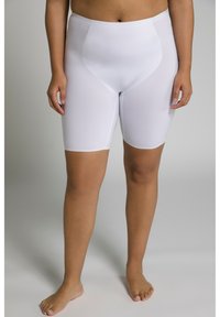 Shorts da bicicletta bianchi e elasticizzati con vita alta. Tessuto liscio, design aderente, che arriva a metà coscia, senza cuciture visibili.