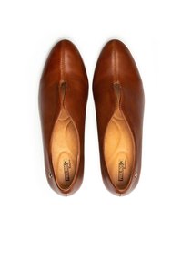 Pikolinos CALAFAT - Tacones - cuero