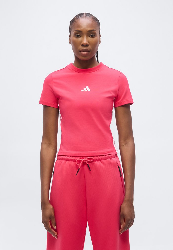 adidas ESSENTIALS 3 STRIPES SLIM BABY - Print T-shirt - power pink/white