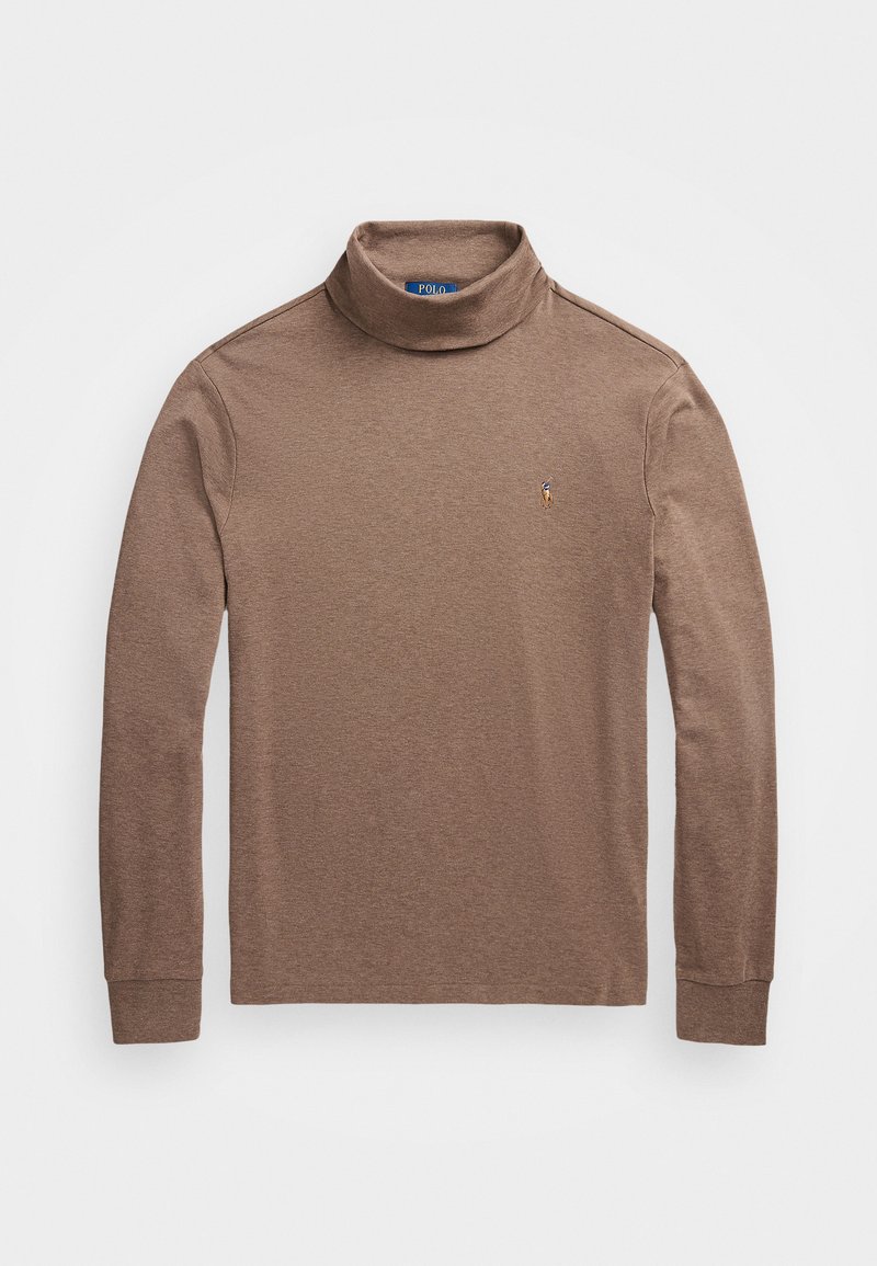 Brun langermet genser med høy hals laget av mykt stoff, med en liten brodert logo på brystet og standard mansjetter.