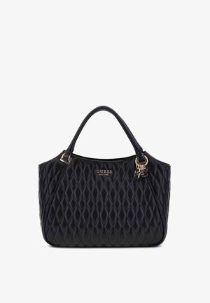 Borsa a tracolla nera trapuntata con doppi manici, ferramenta dorata lucida e un logo prominente sul davanti. Presenta una forma arrotondata e una texture liscia.