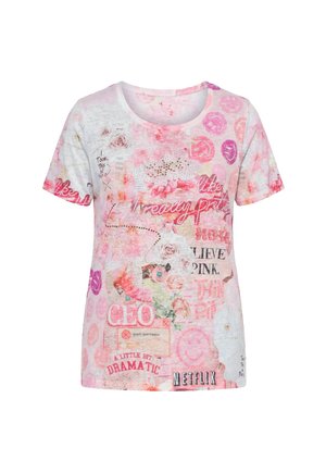 Kortærmet lyserød og hvid tie-dye skjorte med blandet tekst, blomsterprint, smileyer og en fremtrædende Netflix-logo på den nederste front.