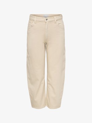 Beige højhalset bukser med lige ben, bæltestropper, forreste knap og lommer, vist mod en hvid baggrund.