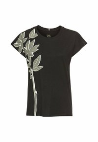 Zwarte korte mouwen T-shirt met een bloemig geborduurd ontwerp in grijs aan de linkerkant, met een relaxte pasvorm en ronde halslijn.