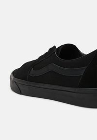 Vans Matalavartiset tennarit - black