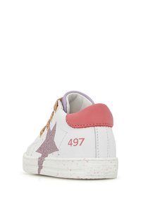 Falcotto SALAZAR IMPRIMÉ ÉTOILE - Sneakers basse - weiß altrosa