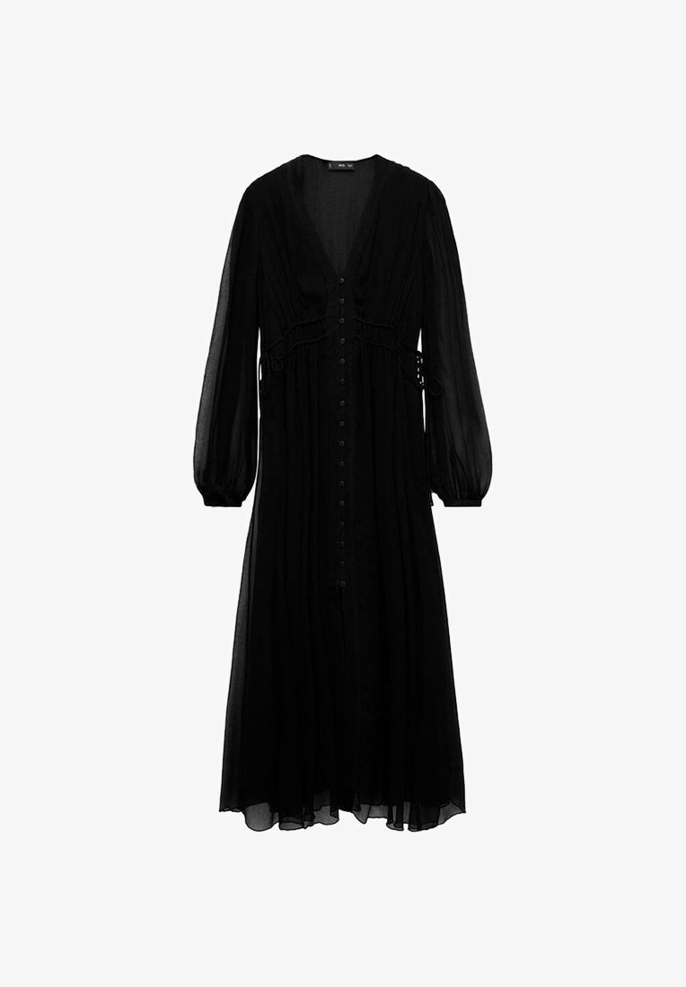 Robe maxi noire à manches longues avec col en V, boutonnée sur le devant, tissu transparent, taille froncée et manches légèrement bouffantes avec poignets élastiques.