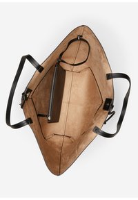 Zwarte lederen handtas met een suède interieur. Beschikt over stevige handvatten, een verwijderbare ritszak en een ruime driehoekige vorm.